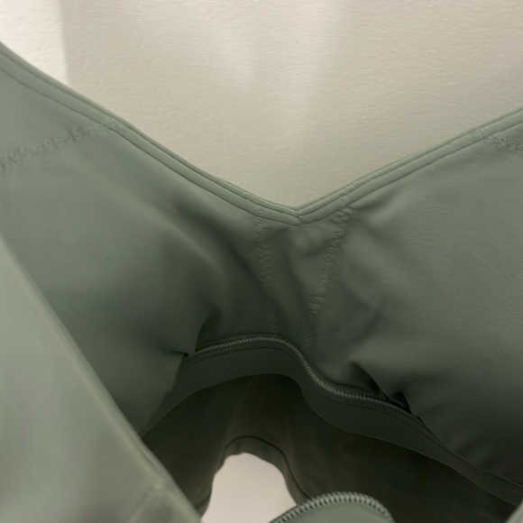 Lululemon Align Tank - Picture 3 of 3